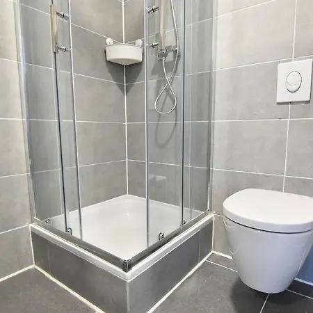 Zimmer24frei Boardinghouse * Köln
