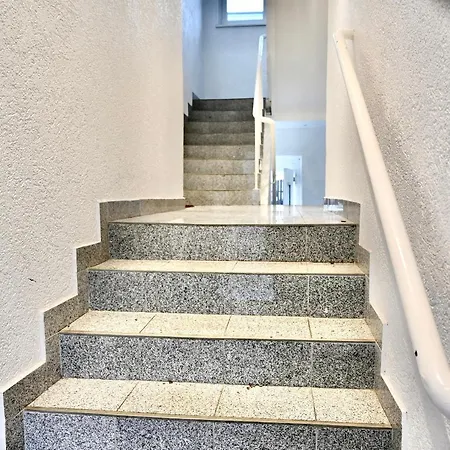 Apartment With Balkon - Near Koelnmesse - Temporary Living- Cologne