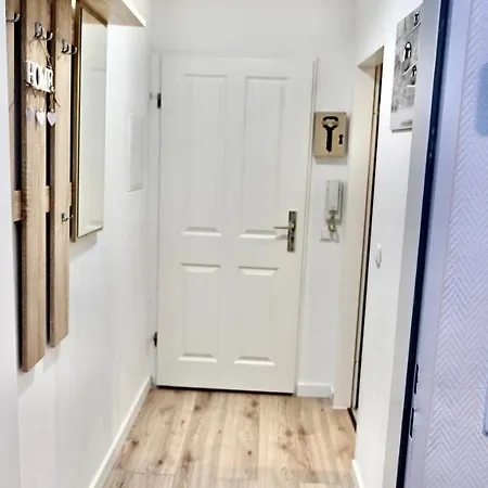 With Balkon - Near Koelnmesse - Temporary Living- Apartment *