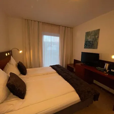 Hotel Griffin Am Neumarkt Cologne