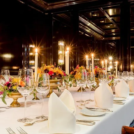 Excelsior Ernst Am Dom Hotel 5*