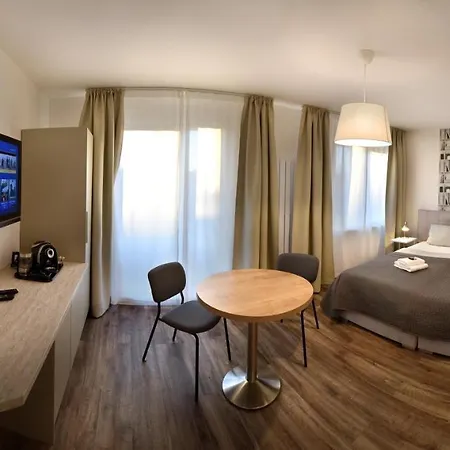 Buergerhof Hotel