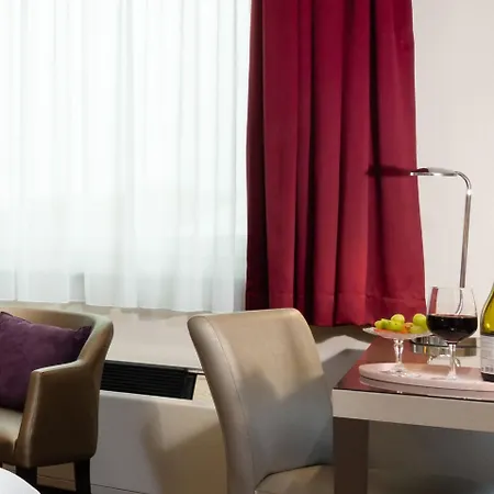 Hotel Leonardo 4*