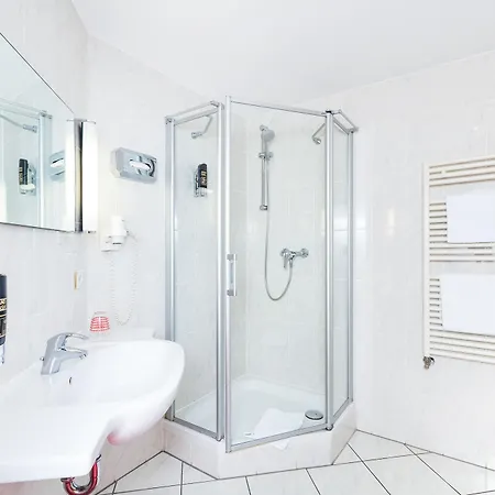Hotel Servatius 3*