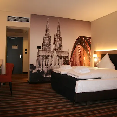 Fortune Hotel