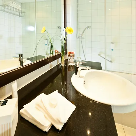 Hotel Dorint An Der Messe Köln