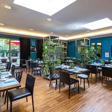 The New Yorker Koeln-messe Hotel 4*