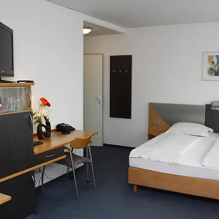 Hotel Opera 3*