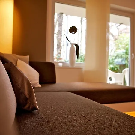 Designer-loft Mit Whirlpool Apartment Köln