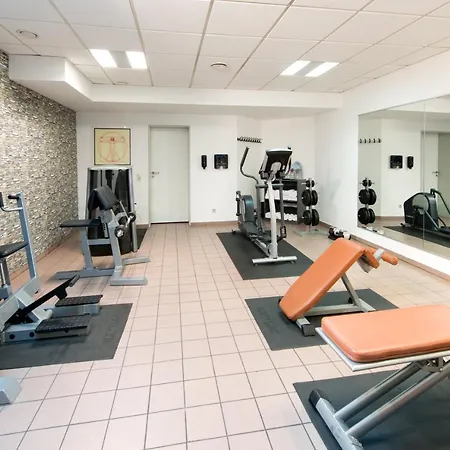 Leonardo Hotel 4*