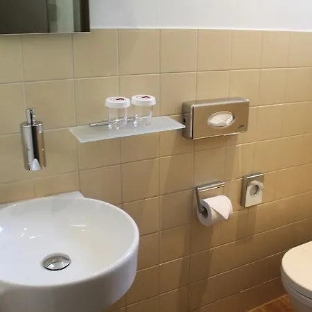 Casa 3* Kolonia