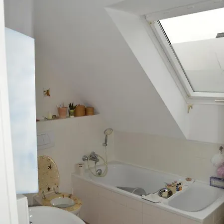 Homestay Haus 'am Emberg' *