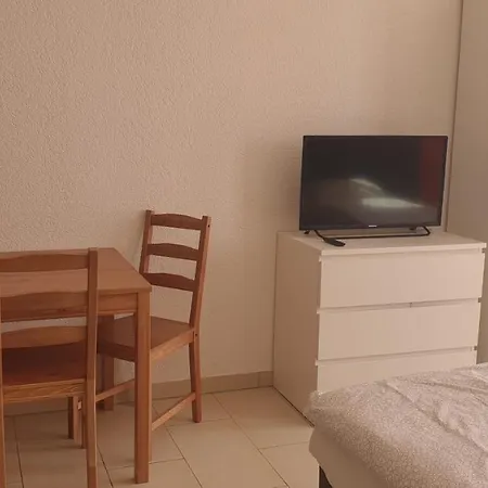 Workers-sleep-station Apartment Cologne