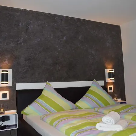 Homestay Sinuessa