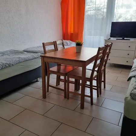 Workers-sleep-station Apartmán
