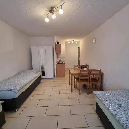 Workers-sleep-station Apartment *