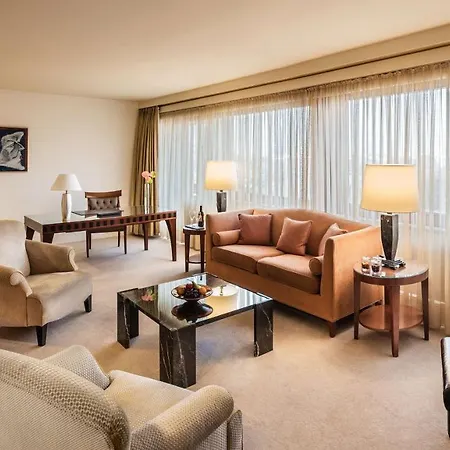 Hyatt Regency 5*