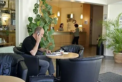 Airport Business 3*