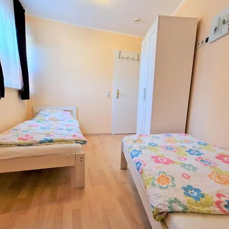 Cozy In Muelheim Апартаменты *