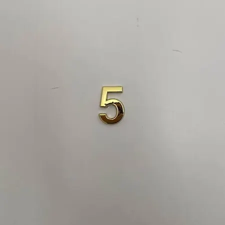 50 Qm Zentral In Domnaehe * Cologne