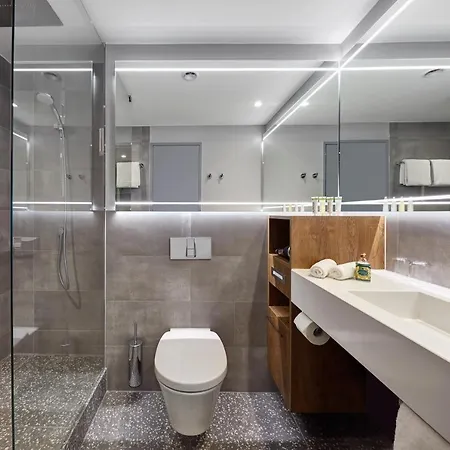 Lindner Plaza Hotel 4*