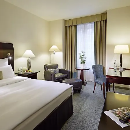 Hotel Lindner Plaza 4*