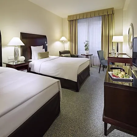 Hotel Lindner Plaza Keulen