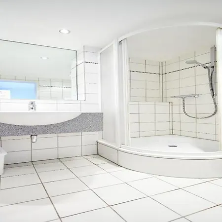 Hotel Maternushaus 4*