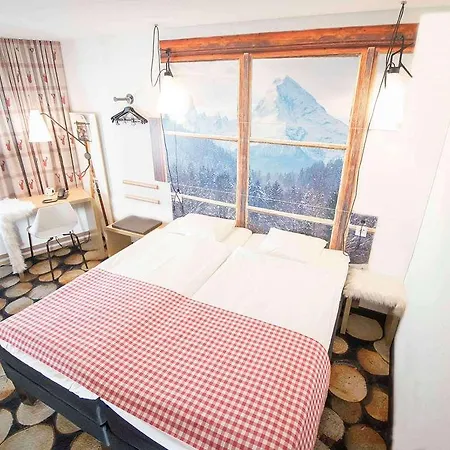 Ibis Centrum Hotel 2*