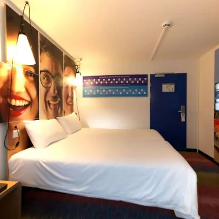 Hotel Ibis Centrum 2*