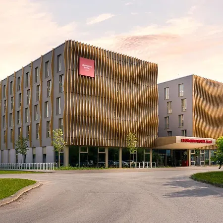 Hotel Leonardo Royal Bonn Airport