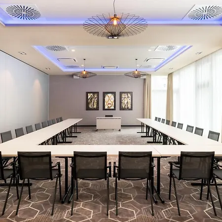 Leonardo Royal Bonn Airport 4* Keulen
