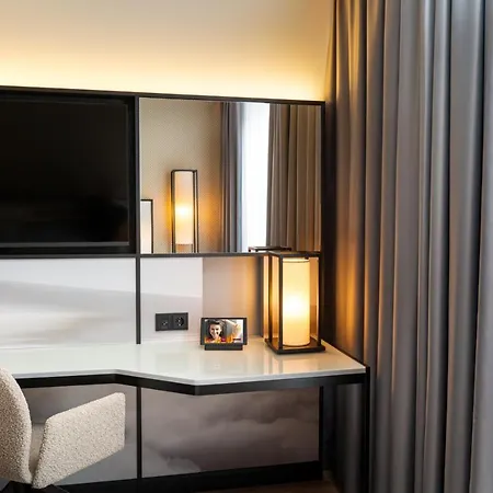 Leonardo Royal Bonn Airport Hotel