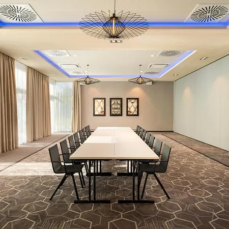 Hotel Leonardo Royal Bonn Airport