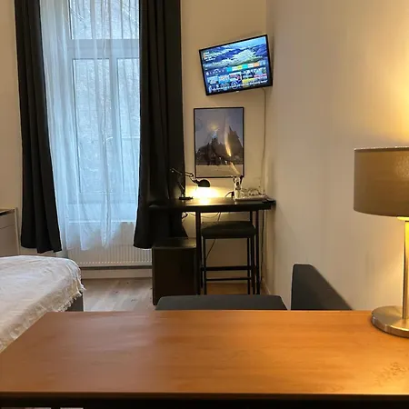 Apartment Urban-studios-cologne I *