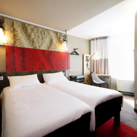 Ibis Centrum 2*