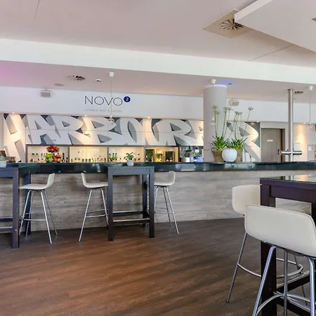 Novotel
