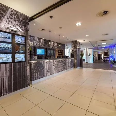 Novotel