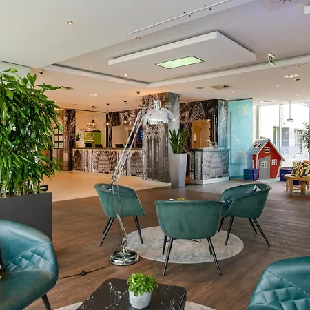 Novotel Hotel