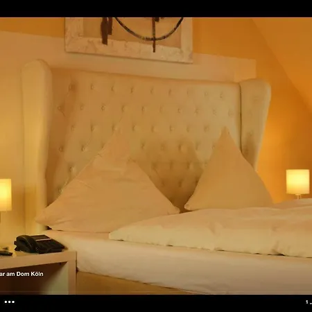 Star Am Dom Superior Hotel
