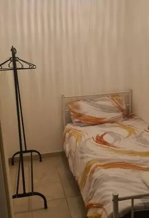Beauty Near Messe And Airport With Garden Apartment *