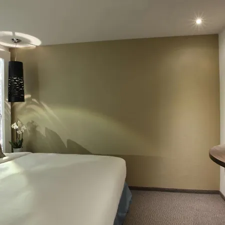 Hotel Lindner Plaza 4*