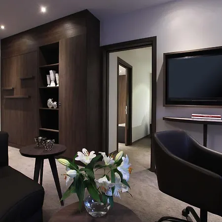 Lindner Plaza 4*