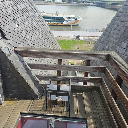 Aparthotel Haus Enteresan Colonia