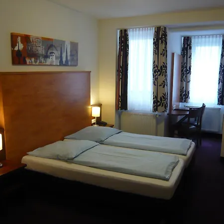 Hotel Breslauer Hof Am Dom Colónia