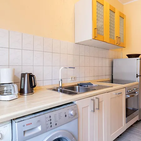 Апартаменты Cozy In Muelheim *