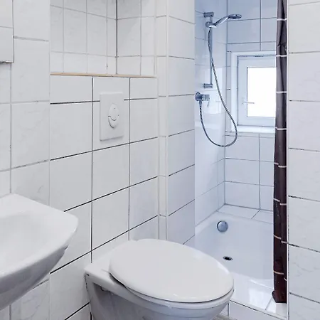 Апартаменты Cozy In Muelheim *