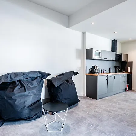 Wohnen Im Ehemaligen Schiessstand Apartment Cologne