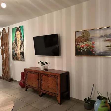 House Susanne Homestay Cologne