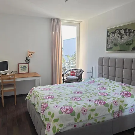 Homestay House Susanne Cologne